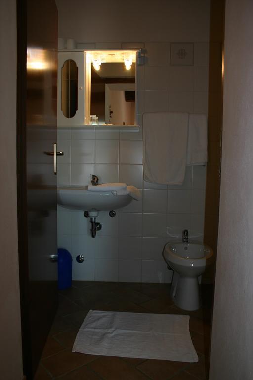 Il Poggiolo Villa Montieri Room photo